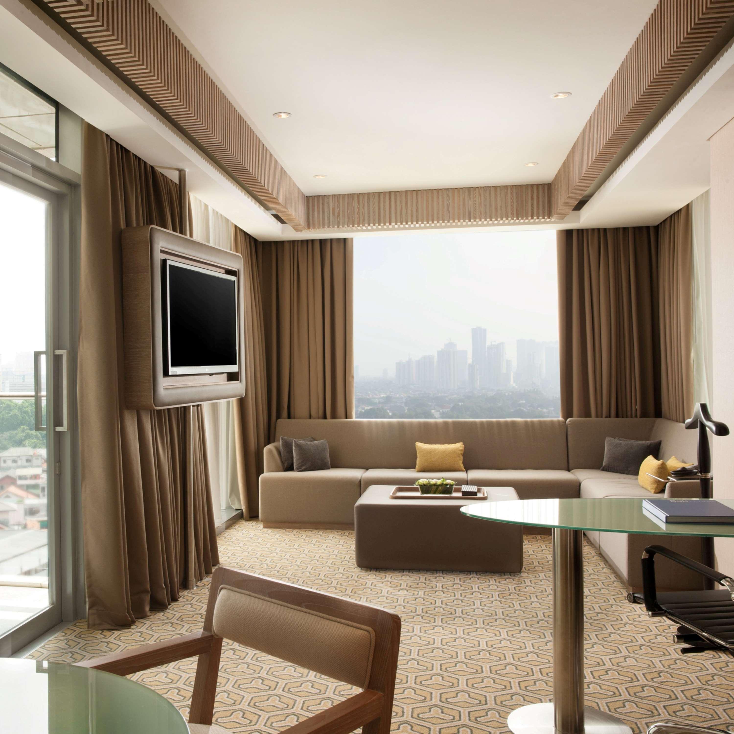 Doubletree By Hilton Jakarta - Diponegoro Kültér fotó Living room