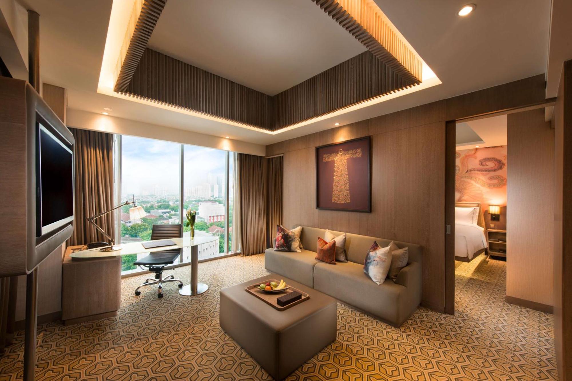 Doubletree By Hilton Jakarta - Diponegoro Kültér fotó Suite